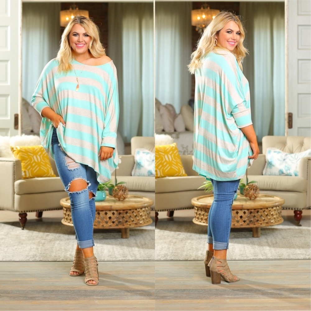 ✨LAST✨PLUS Mint and Oatmeal Striped Dolman Tunic - Picture 2 of 2